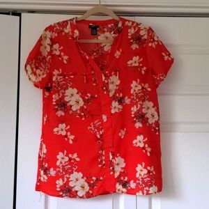Red floral flowy top